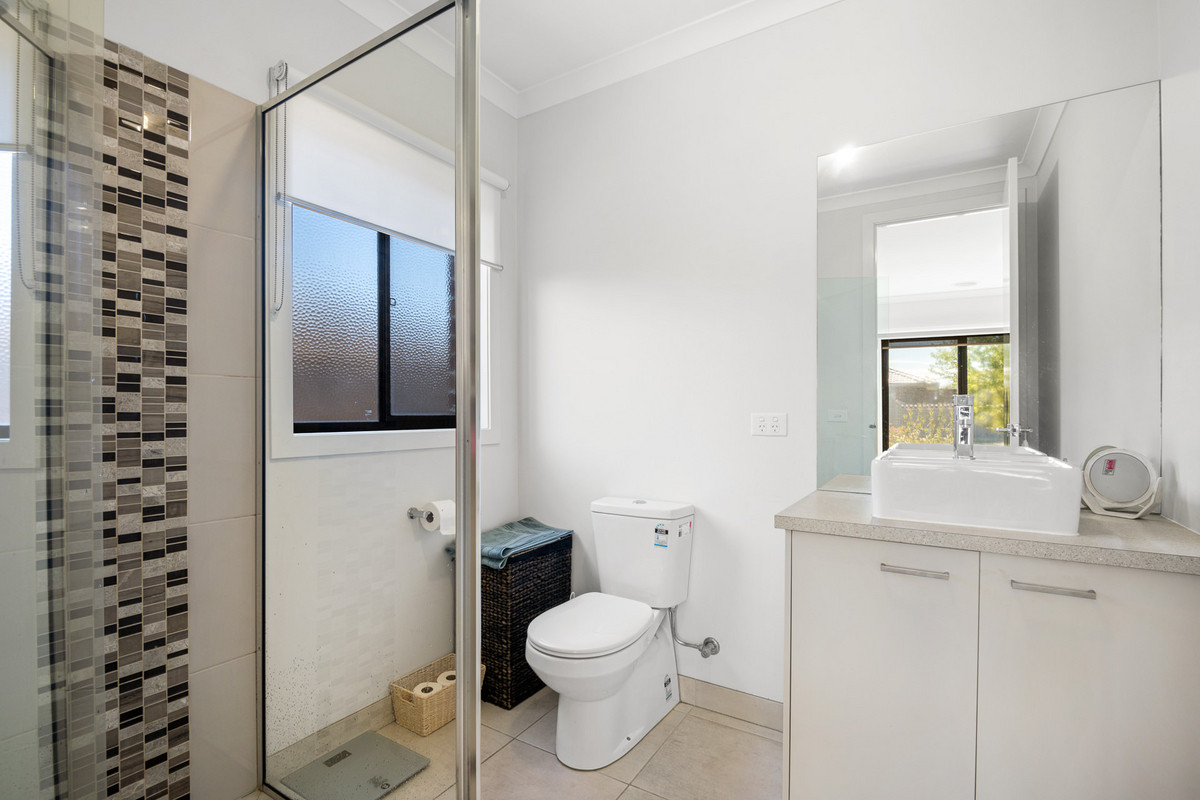 12 Ewart Drive, BANNOCKBURN VIC 3331, Bannockburn - Thumbnail 6