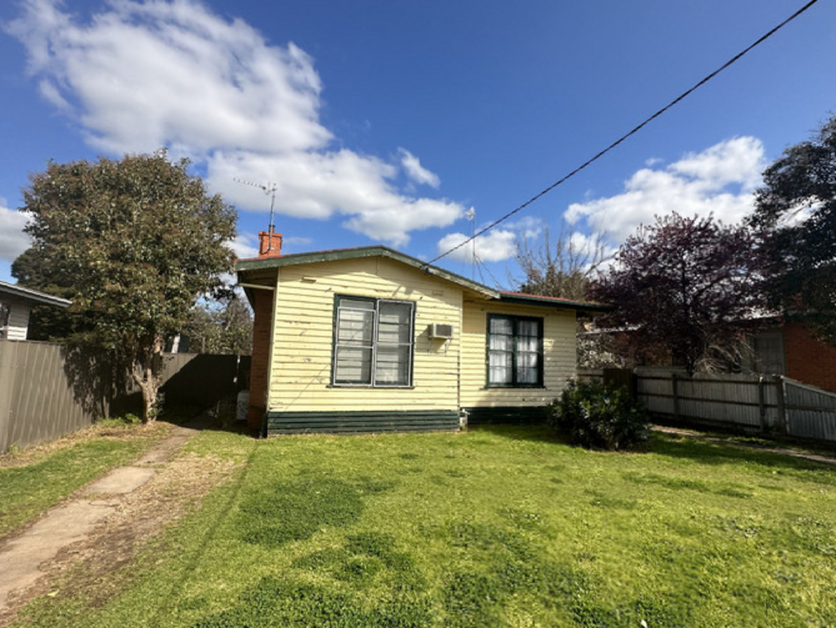 52 Grutzner Avenue, Shepparton VIC 3630 Stockdale & Leggo