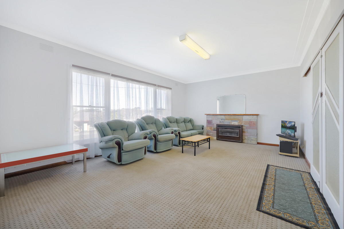 13 Ilex Avenue, Warrnambool VIC 3280, Warrnambool - Thumbnail 2