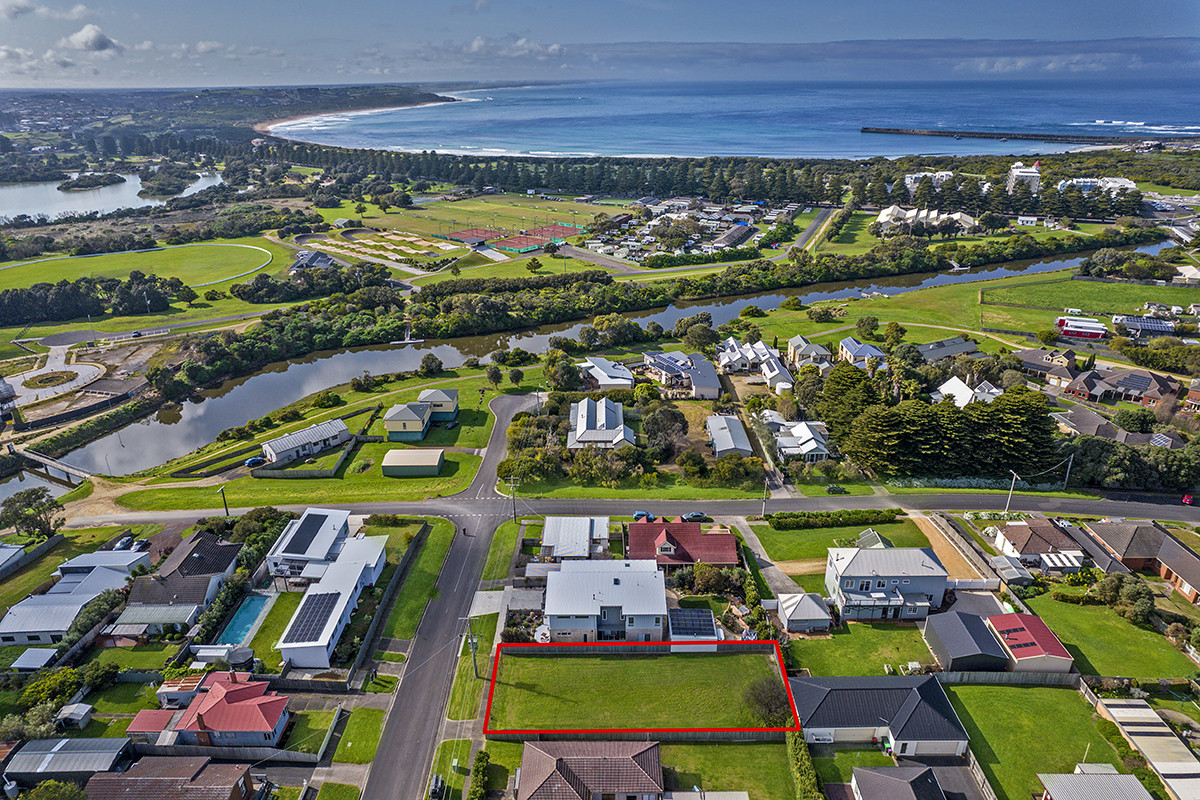 3 Elliott Street, Warrnambool VIC 3280, Warrnambool - Thumbnail 2