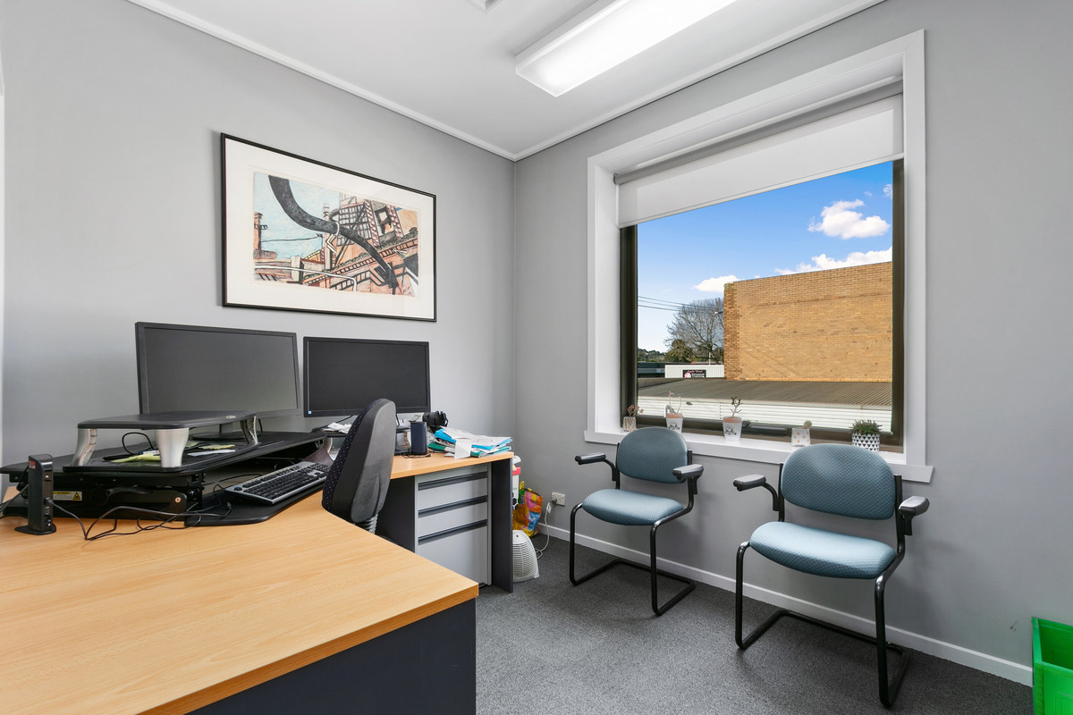 16 Kirk Street, Moe VIC 3825, Moe - Thumbnail 3