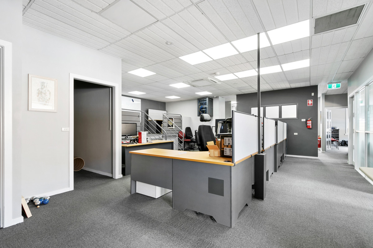 16 Kirk Street, Moe VIC 3825, Moe - Thumbnail 8