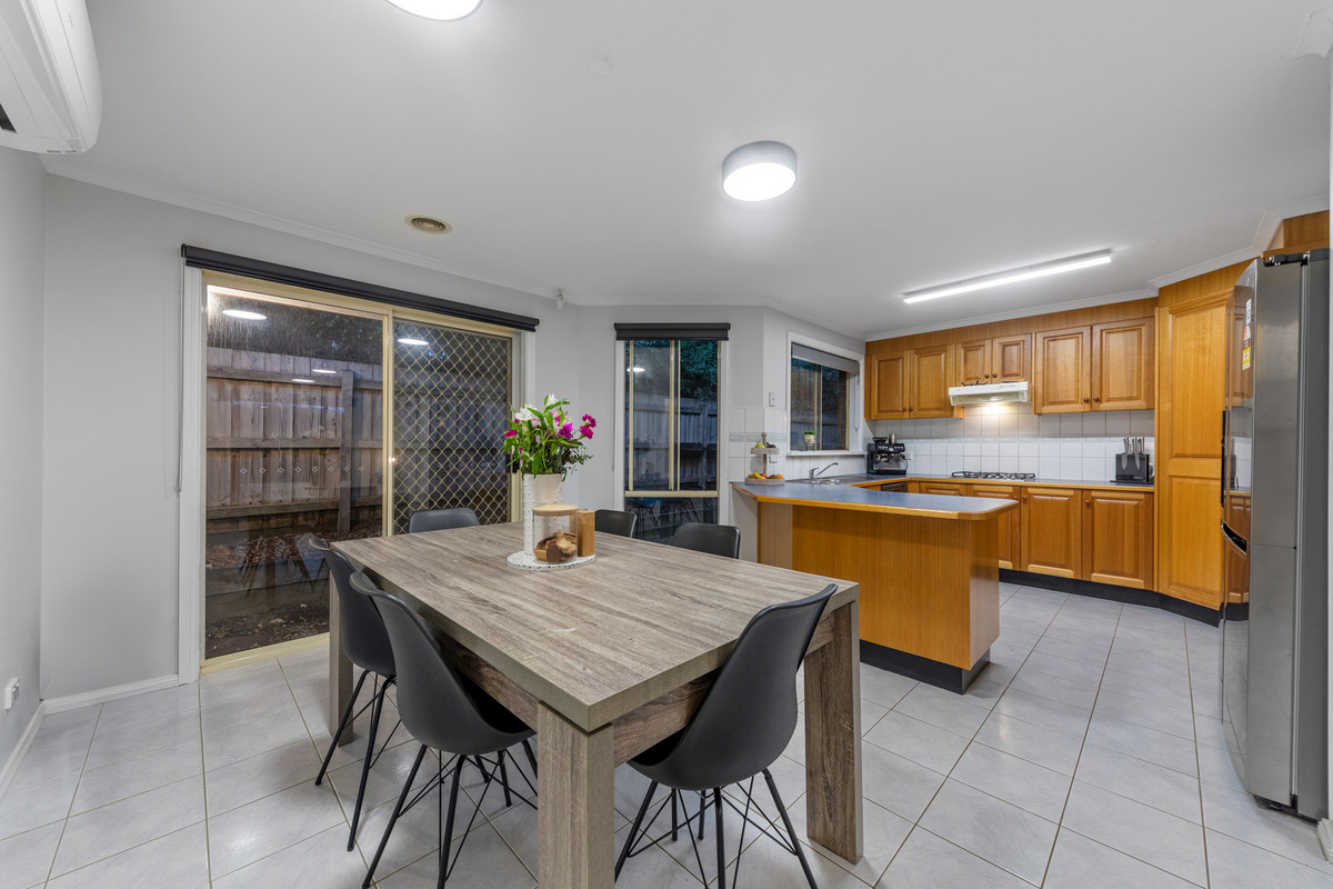 3 Nicola Court, Pakenham VIC 3810, Pakenham - Thumbnail 5