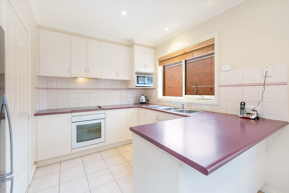 Unit 1, 14 Milton Street, BANNOCKBURN VIC 3331, Bannockburn - Thumbnail 2