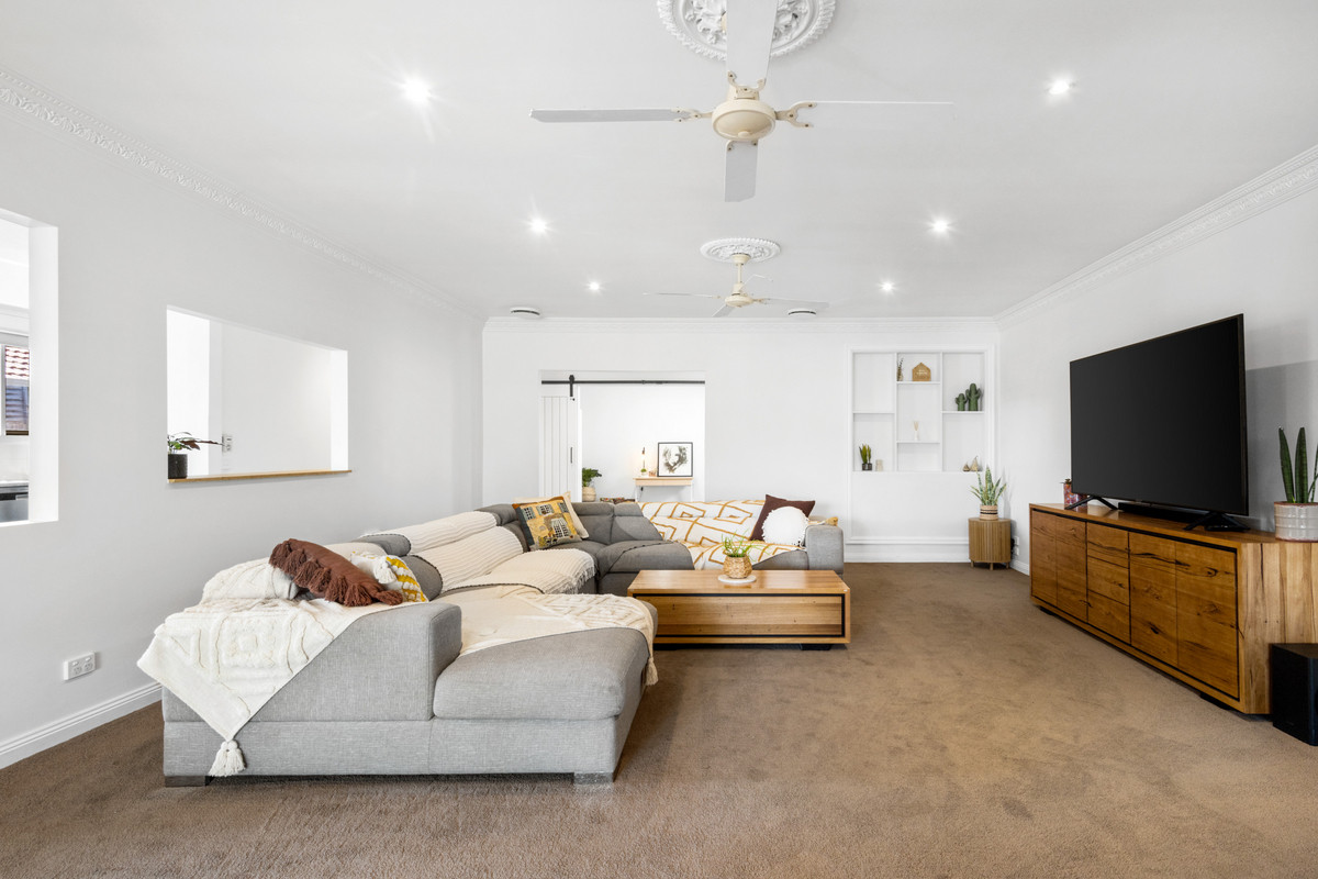 61 Benjamin Drive, Lara VIC 3212, Lara - Thumbnail 2
