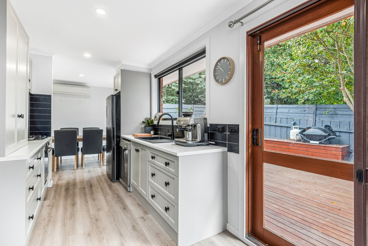 1 / 110-112 Croydon Road, Croydon VIC 3136, Croydon - Thumbnail 3