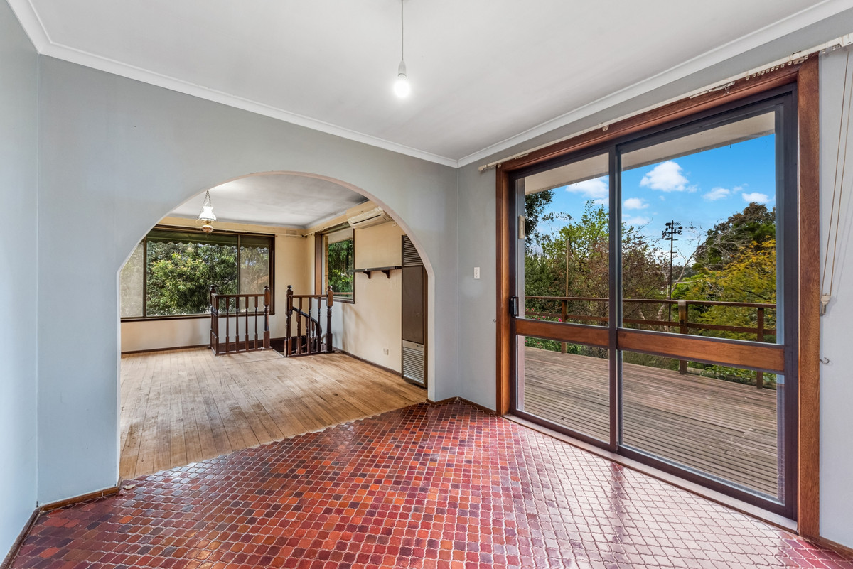 10 Selina Avenue, Mooroolbark VIC 3138, Mooroolbark - Thumbnail 3