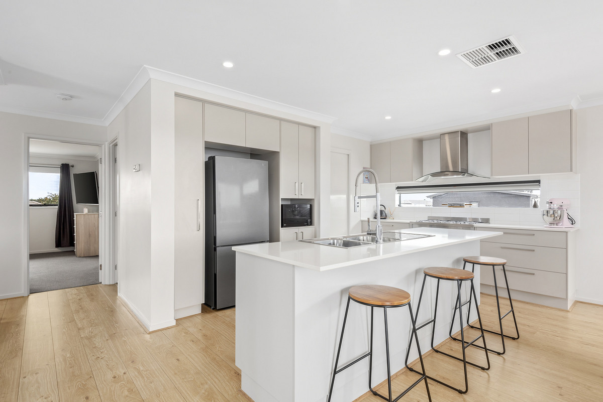 41 You Yangs Avenue, Curlewis VIC 3222, Curlewis - Thumbnail 3
