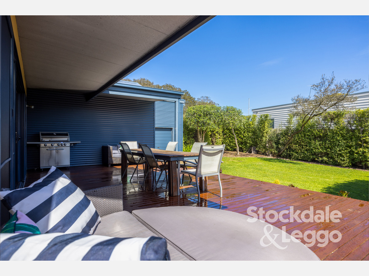 78 Canterbury Jetty Road, Blairgowrie VIC 3942, Blairgowrie - Thumbnail 4