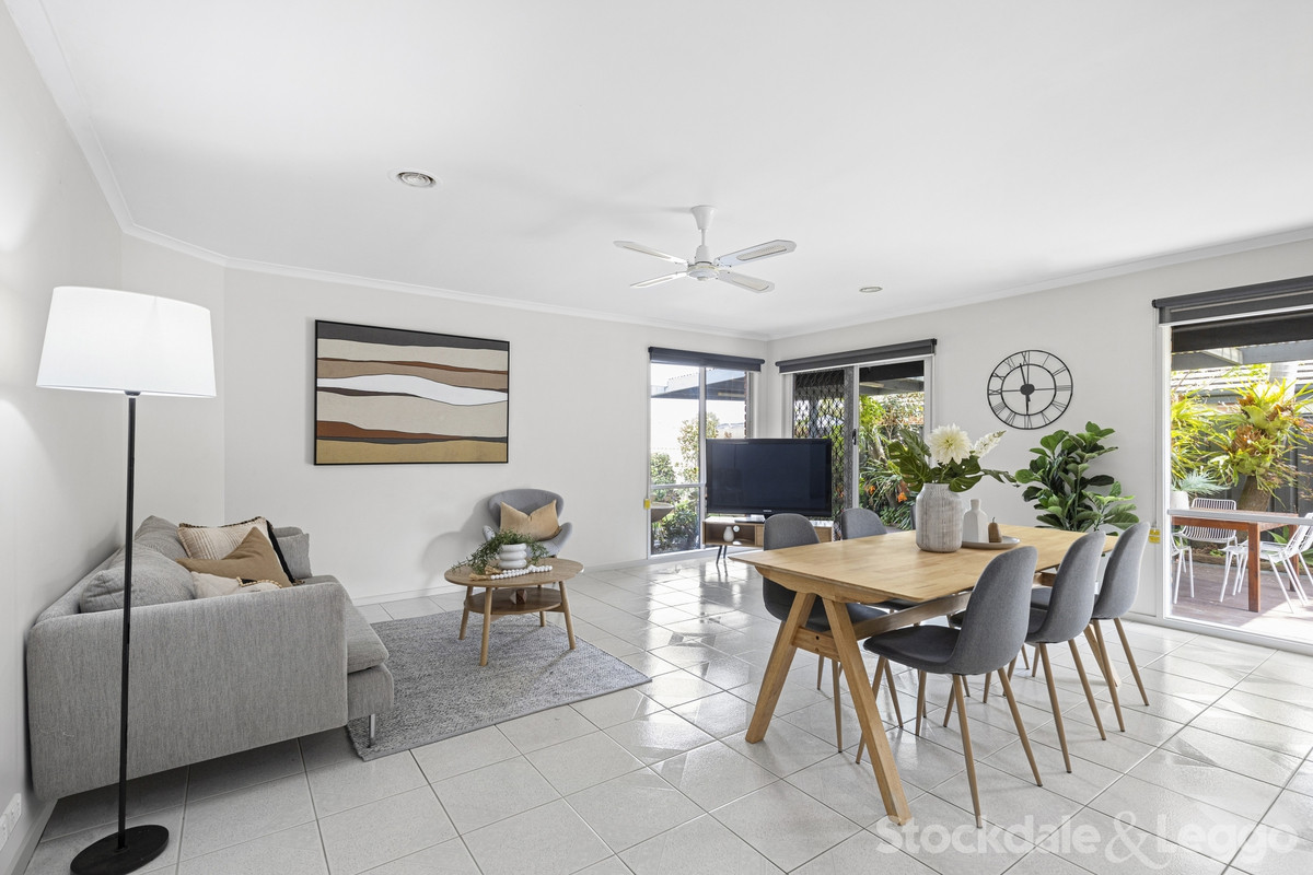 112 Avebury Drive, Berwick VIC 3806, Berwick - Thumbnail 5