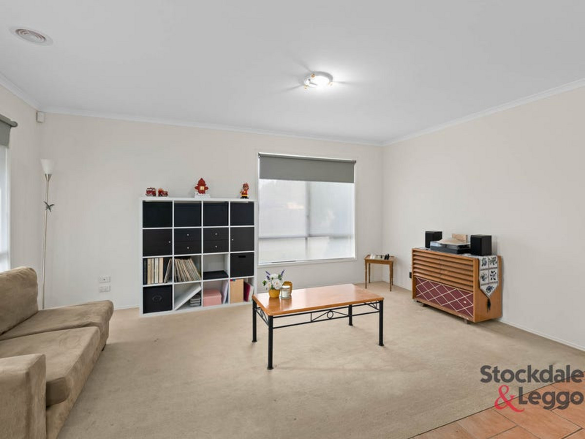 43 Ardblair Terrace, NARRE WARREN SOUTH VIC 3805, Narre Warren South - Thumbnail 2