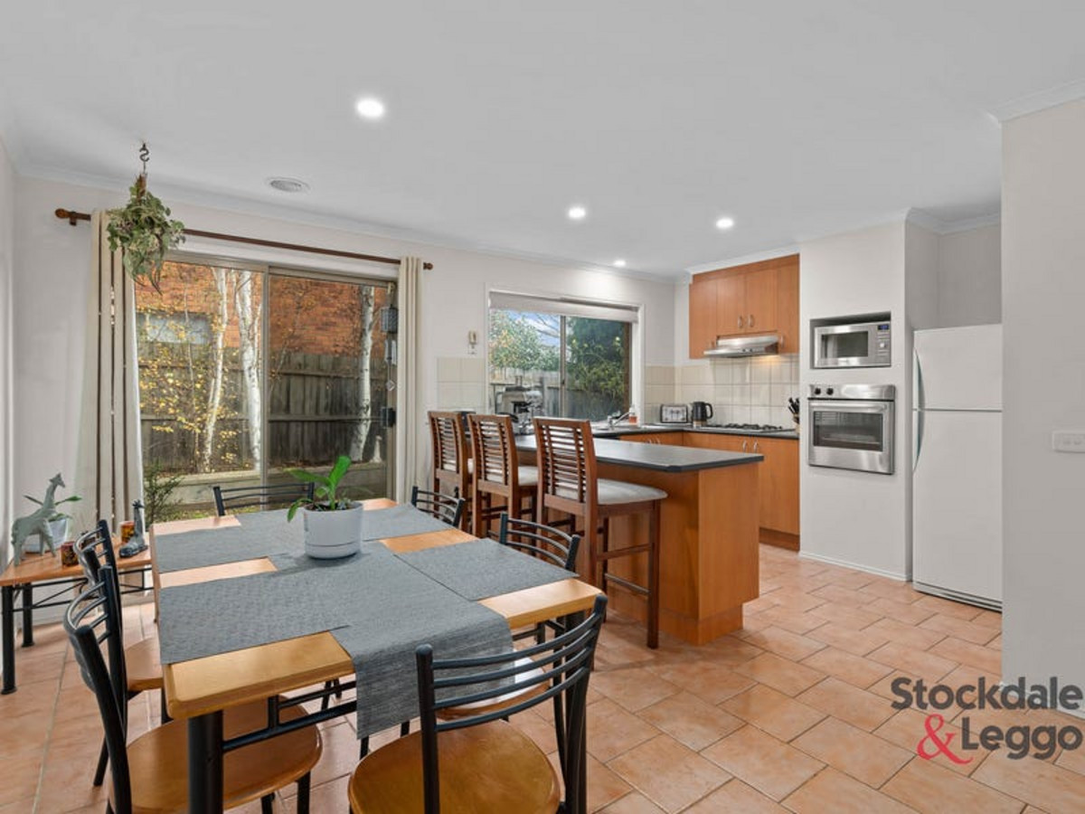 43 Ardblair Terrace, NARRE WARREN SOUTH VIC 3805, Narre Warren South - Thumbnail 7