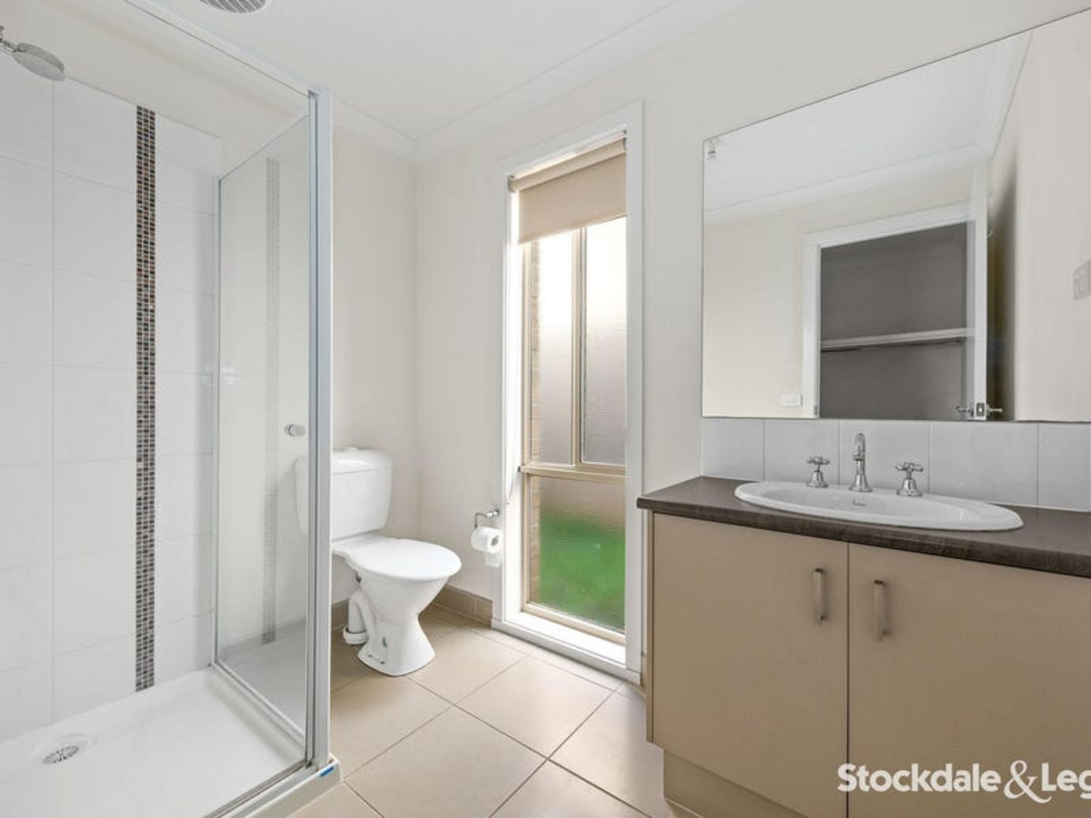 4 Clifford Drive, DROUIN VIC 3818, Drouin - Thumbnail 5