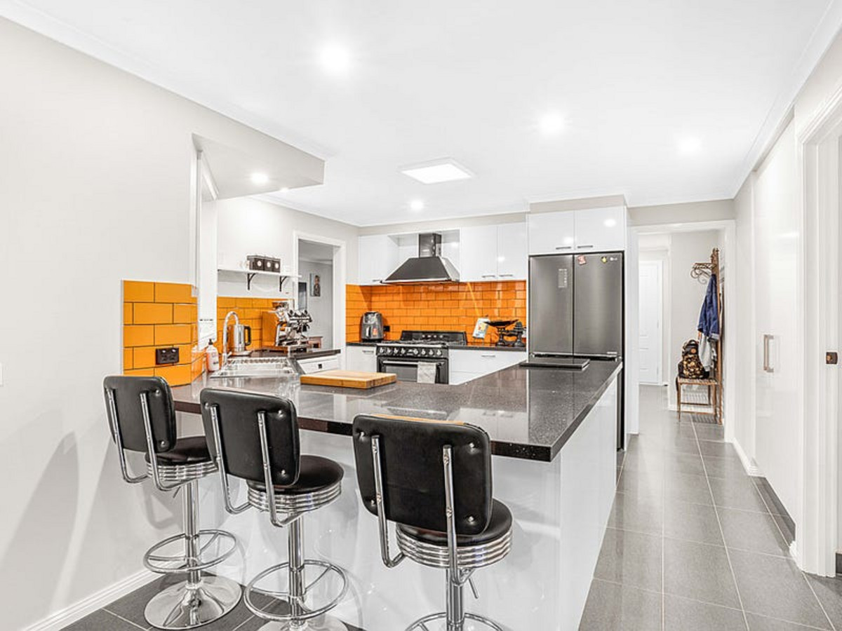 29 Balmoral Way, PAKENHAM VIC 3810, Pakenham - Thumbnail 7