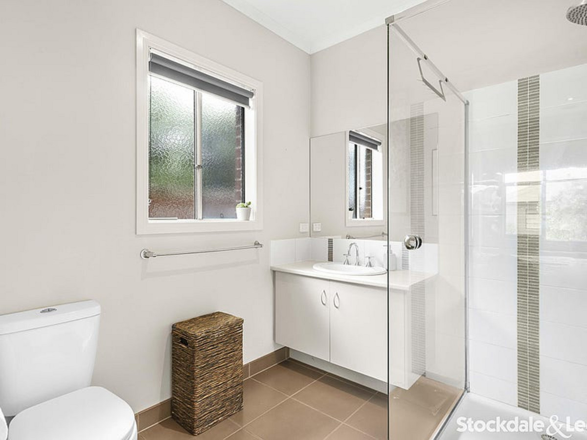 36 Mackellar Street, PAKENHAM VIC 3810, Pakenham - Thumbnail 4