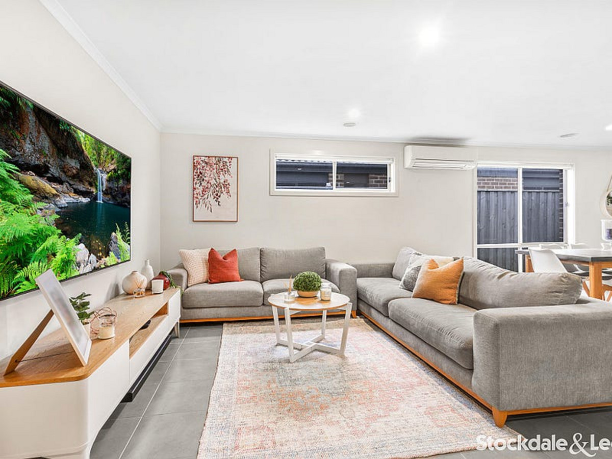 27 Copper Beech Road, BEACONSFIELD VIC 3807, Beaconsfield - Thumbnail 5