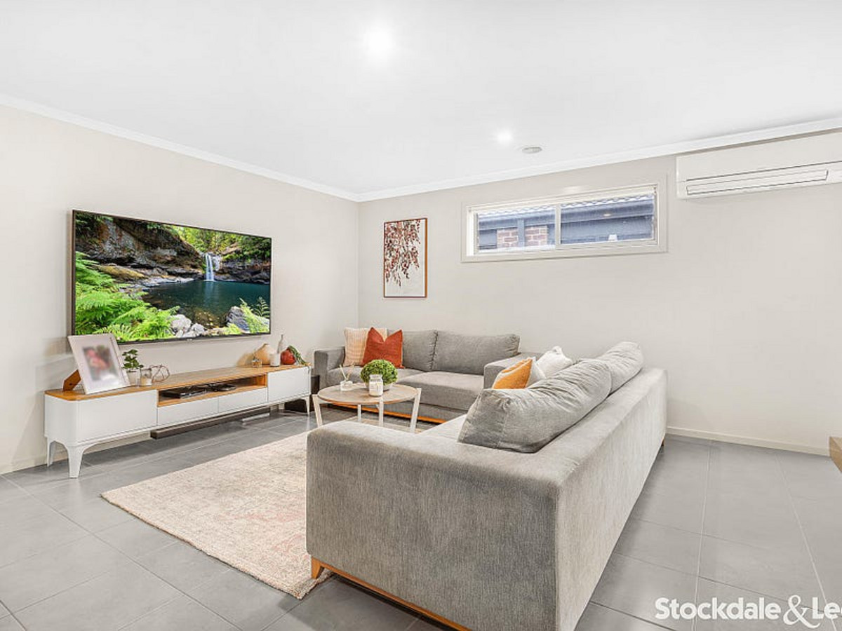 27 Copper Beech Road, BEACONSFIELD VIC 3807, Beaconsfield - Thumbnail 6