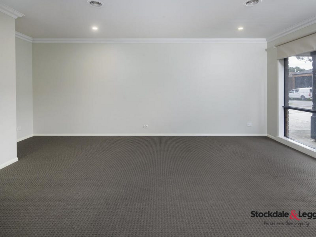 5 Nirringa Drive, HAMPTON PARK VIC 3976, Hampton Park - Thumbnail 5