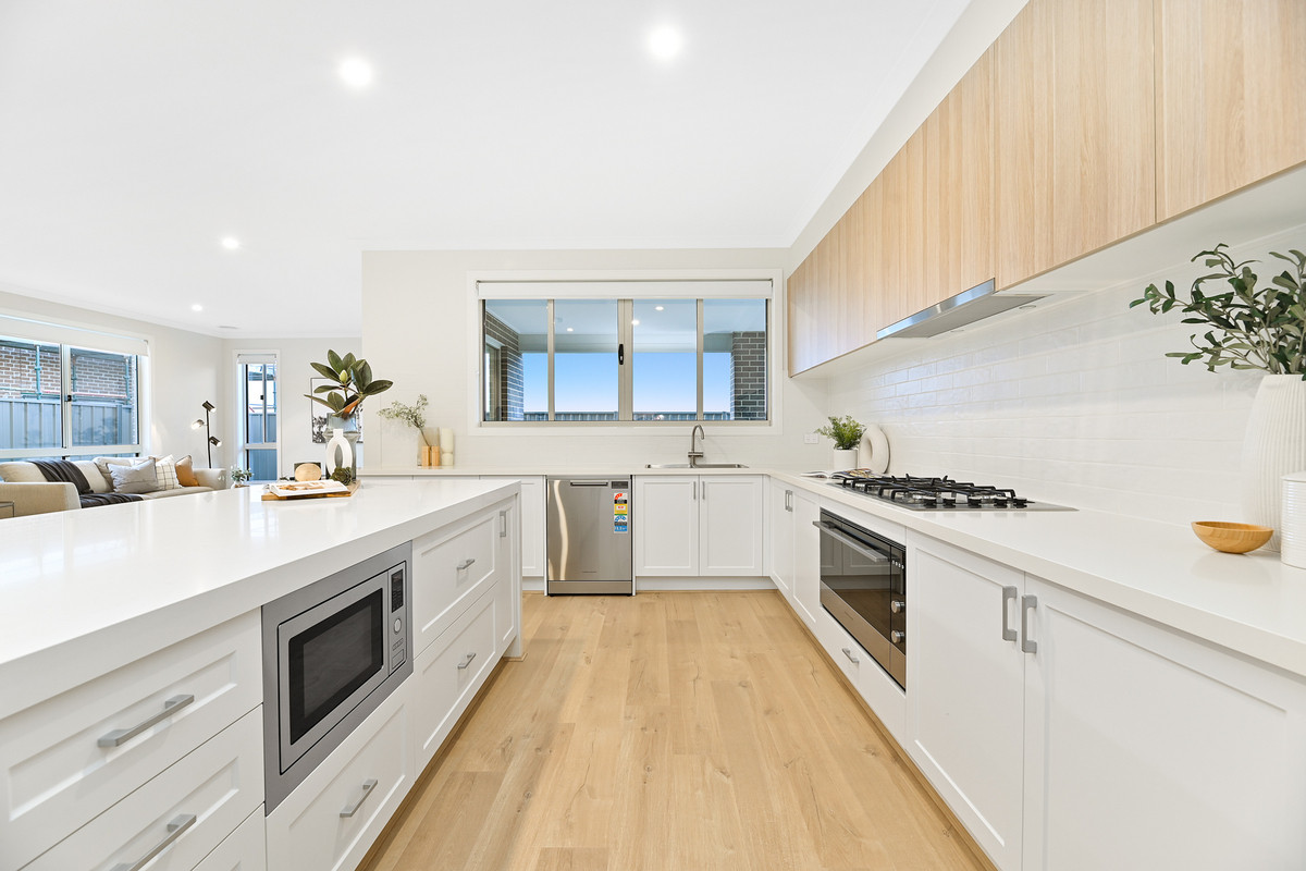 30 Vetara Street, Berwick VIC 3806, Berwick - Thumbnail 3