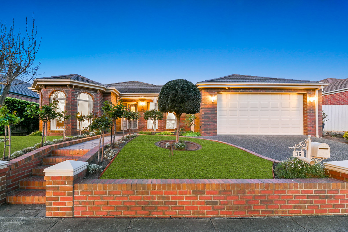 36 Montpelier Drive, Berwick VIC 3806