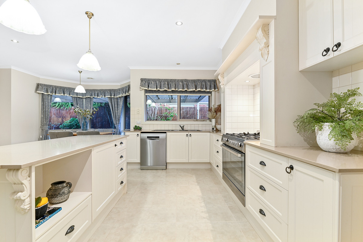 36 Montpelier Drive, Berwick VIC 3806, Berwick - Thumbnail 8