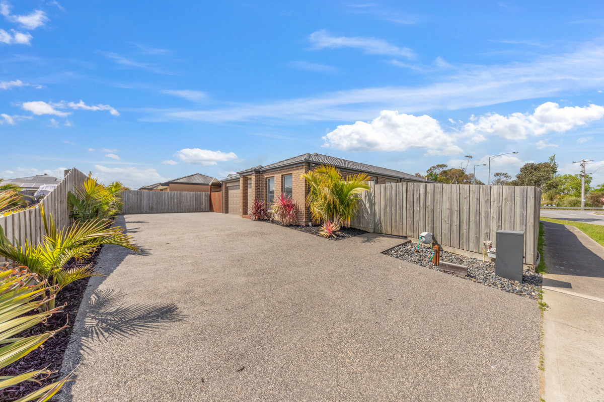 125 Denhams Road, Koo Wee Rup VIC 3981, Koo Wee Rup - Thumbnail 2