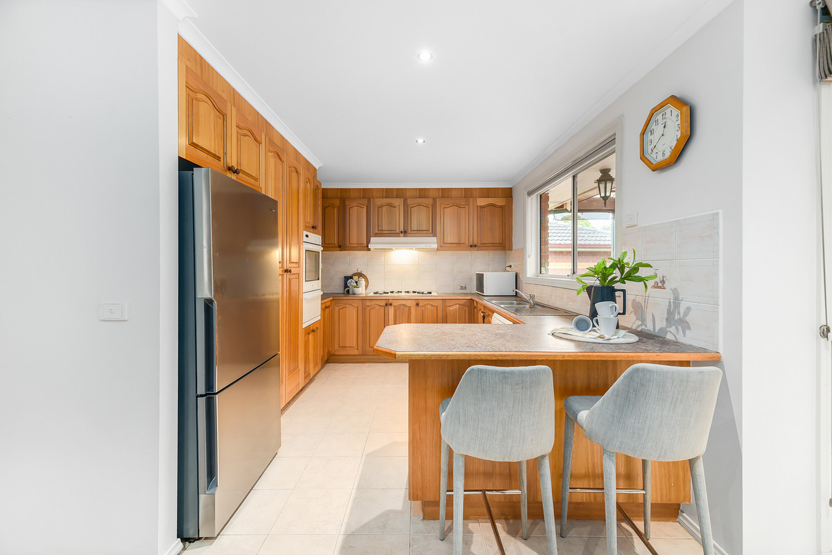 12 Tarcoola Drive, Narre Warren VIC 3805, Narre Warren - Thumbnail 4