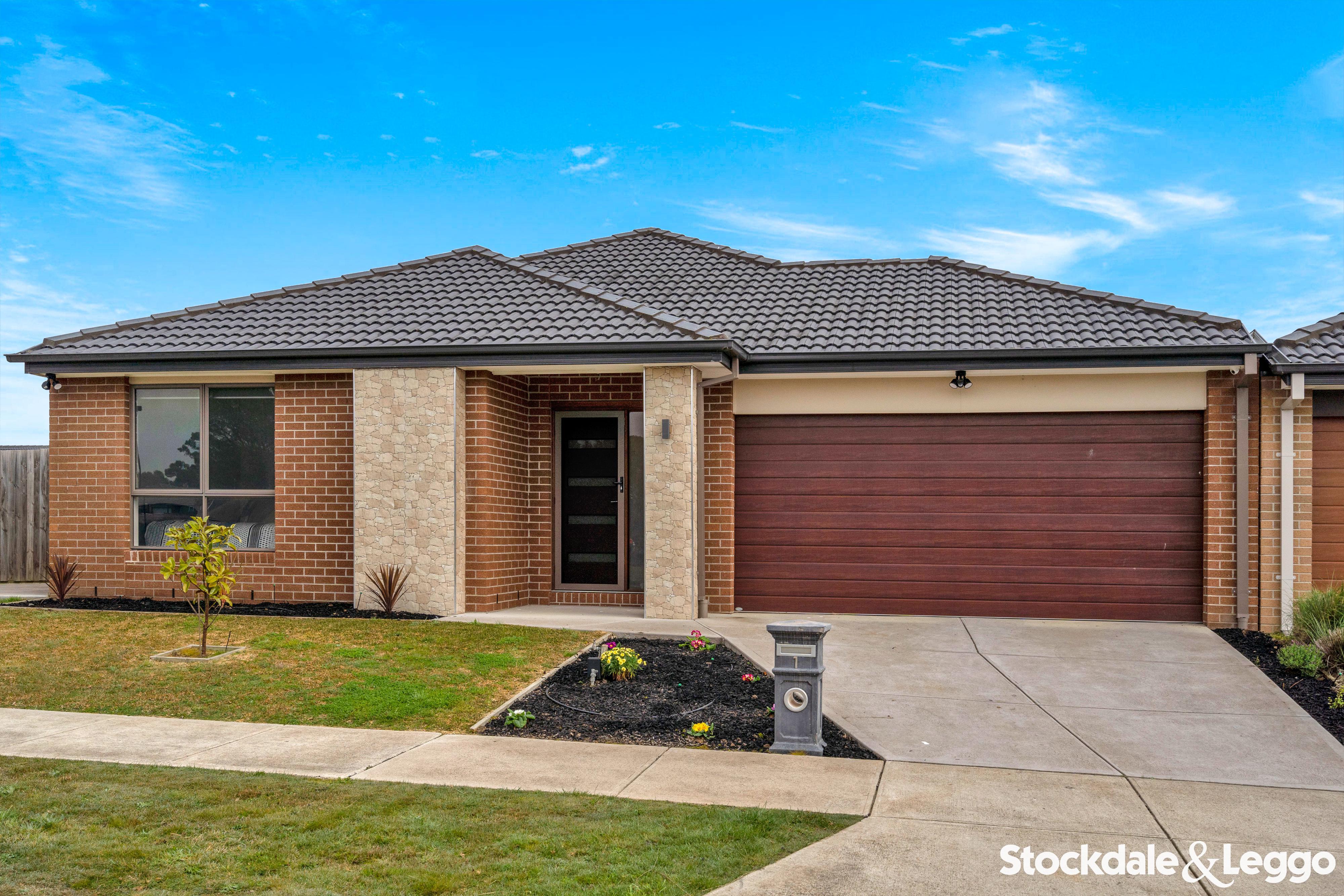 1 Park View Drive, Kilmore VIC, Kilmore - Thumbnail 2