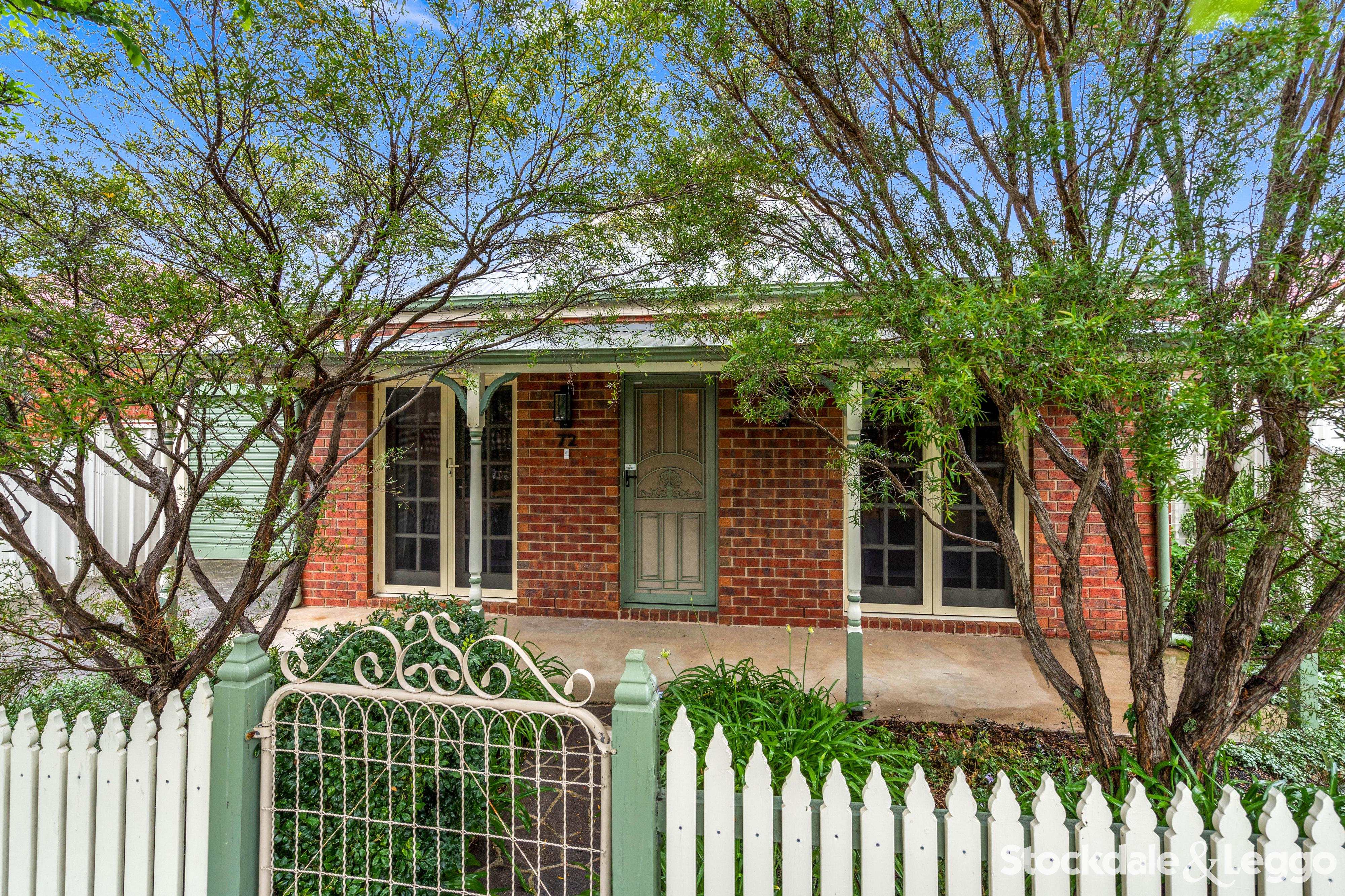 72 Mulberry Pass, Craigieburn VIC, Craigieburn - Thumbnail 2