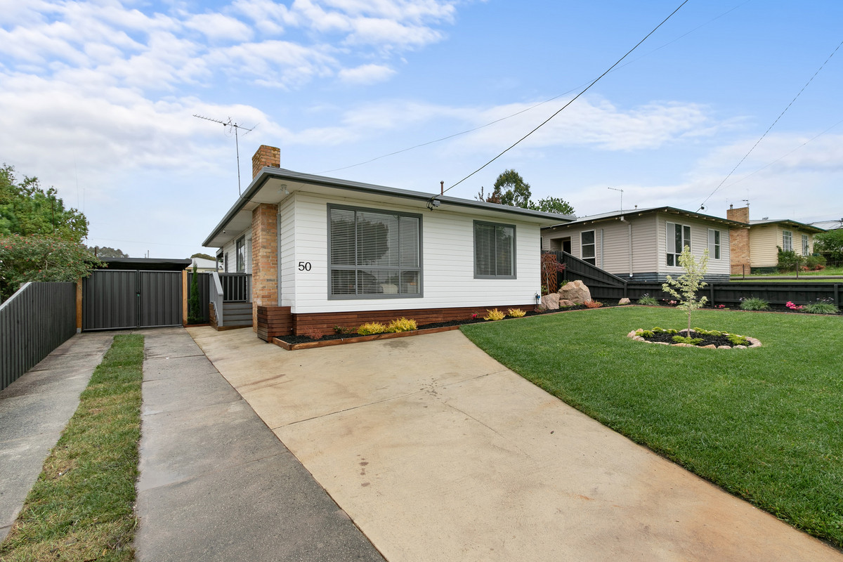50 Alamein Street, Morwell VIC 3840, Morwell - Thumbnail 2