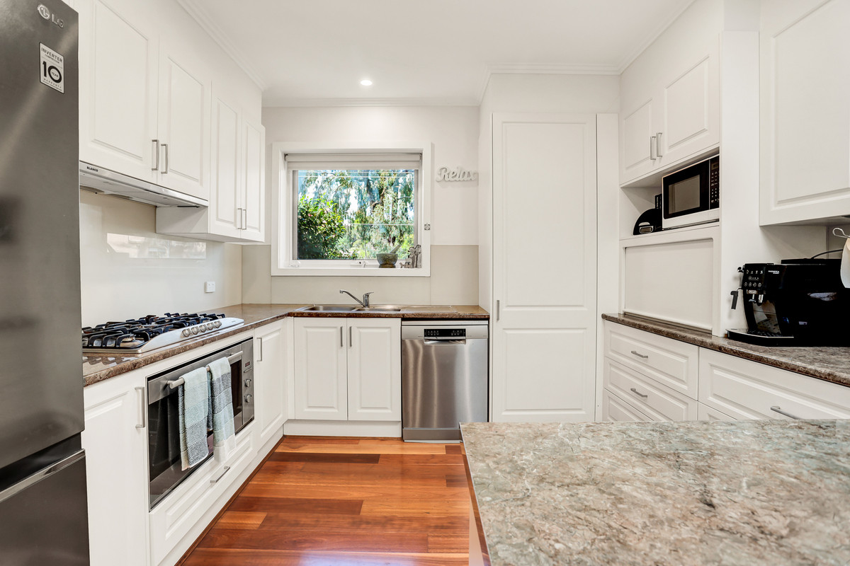 50 Romoly Drive, Forest Hill VIC 3131, Forest Hill - Thumbnail 4