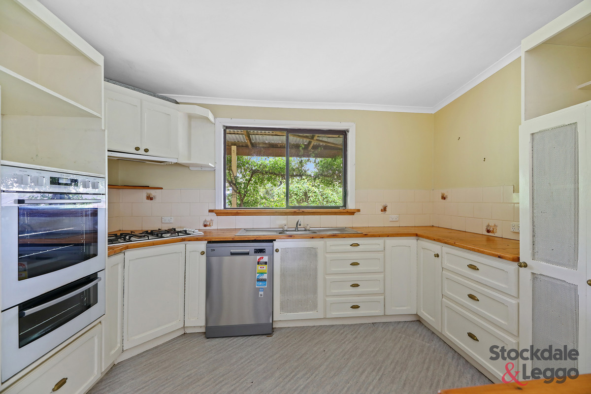 16 Giles Street, MIRBOO NORTH VIC 3871, Mirboo North - Thumbnail 6