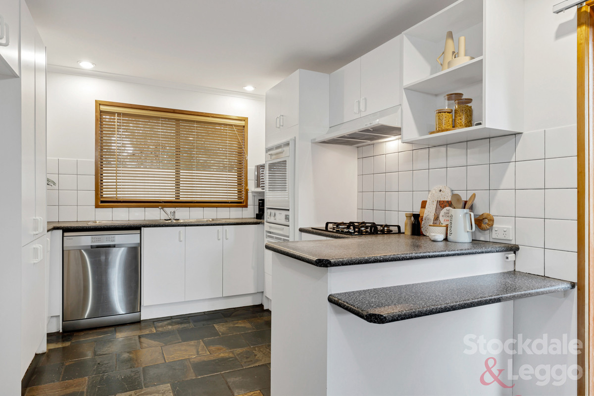 2 / 174 West Street, Hadfield VIC 3046, Hadfield - Thumbnail 6