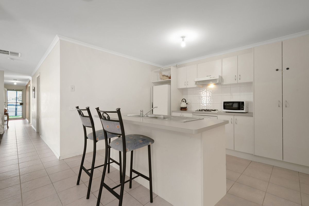 68 Majestic Boulevard, Cranbourne VIC 3977, Cranbourne - Thumbnail 6