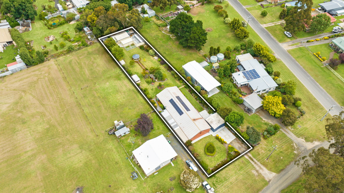 4 Campbell Street, Toongabbie VIC 3856, Toongabbie - Thumbnail 3