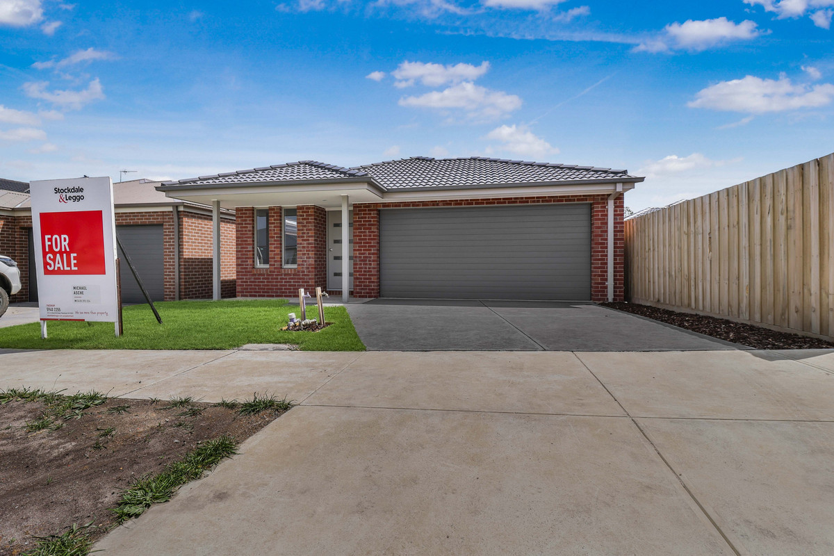 13 Josephine Street, PAKENHAM VIC 3810 Stockdale & Leggo