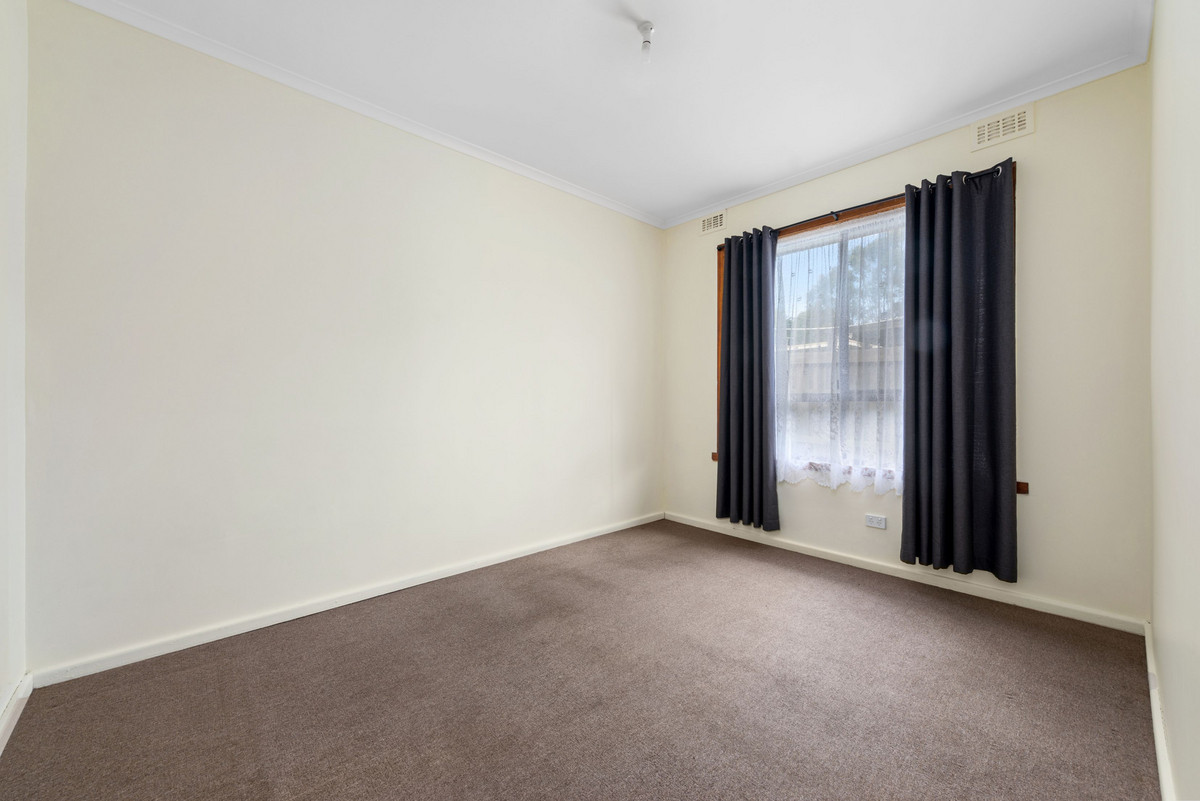 34 Churchill Road, Morwell VIC 3840, Morwell - Thumbnail 7