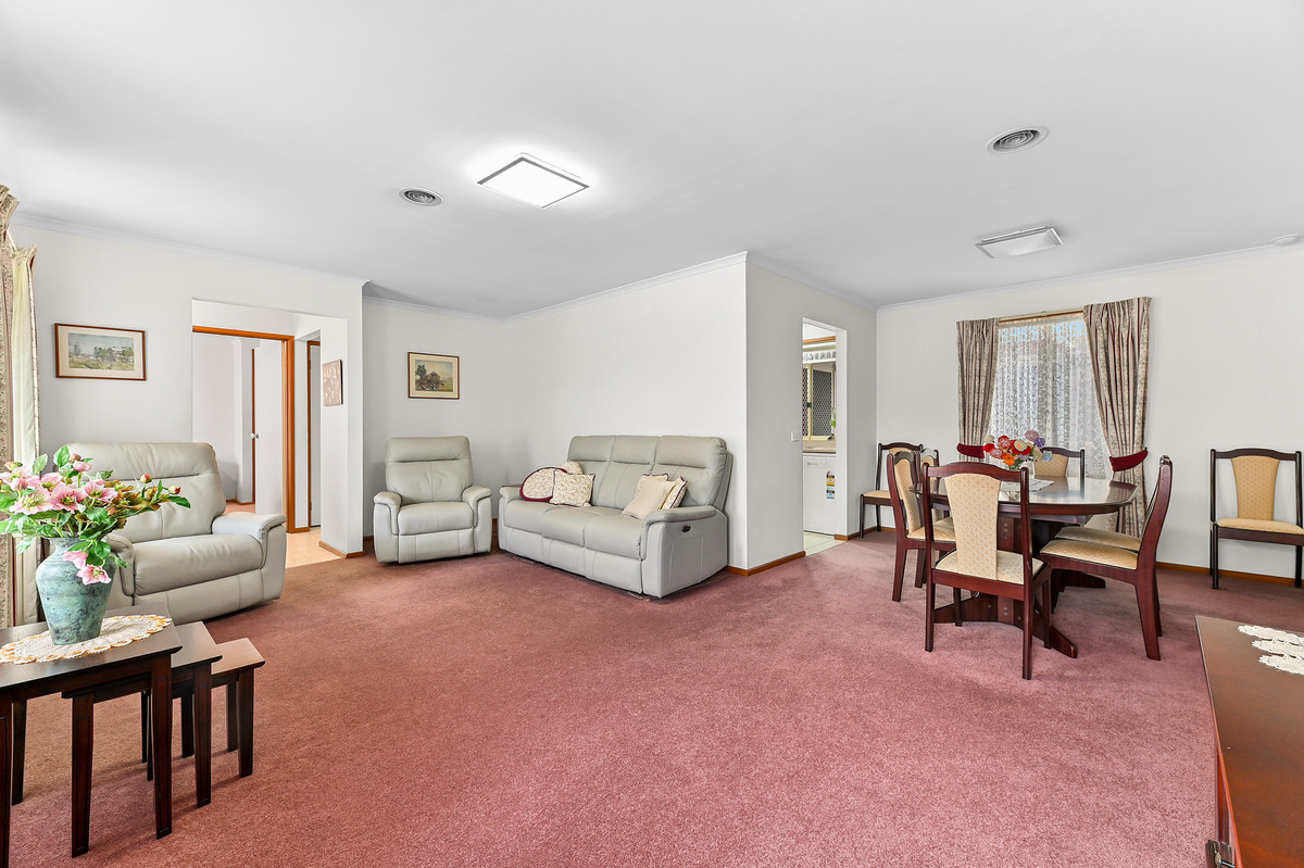 15 Wesley Drive, Narre Warren VIC 3805, Narre Warren - Thumbnail 4