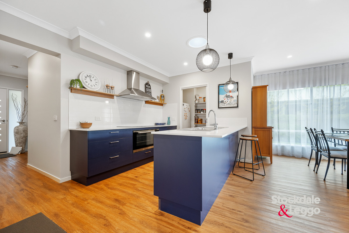 14 Anderson Avenue, Inverloch VIC 3996, Inverloch - Thumbnail 2