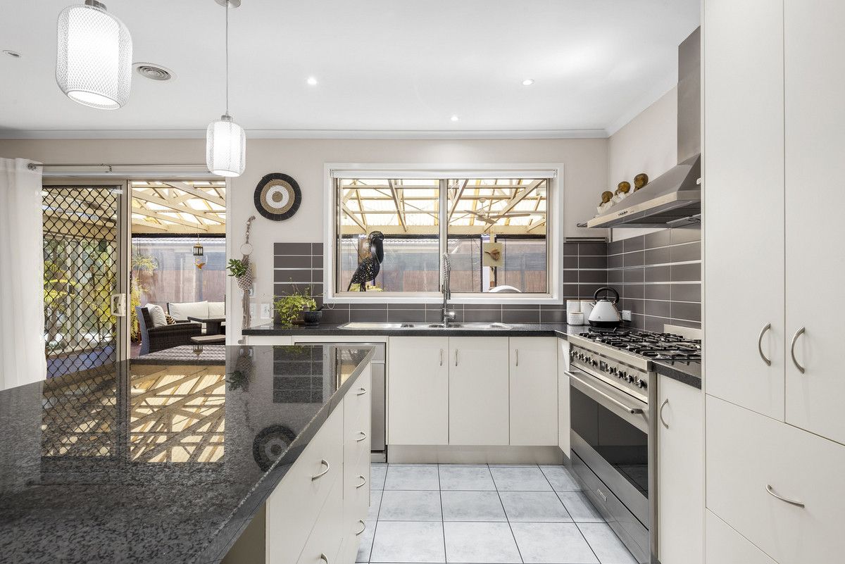 21 Roseview Way, St Albans Park VIC 3219, St Albans Park - Thumbnail 4