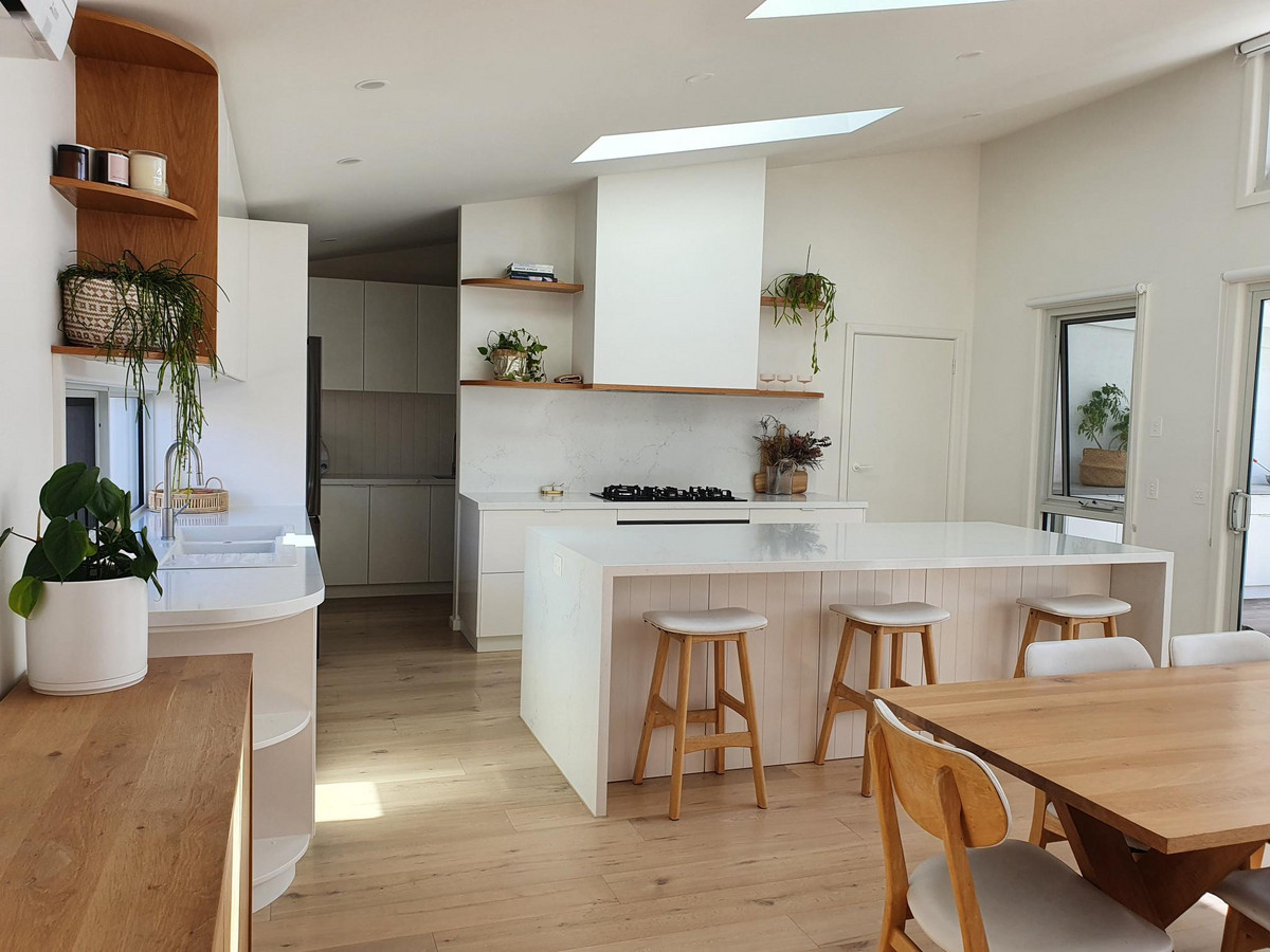 6 Cassinia Street, INVERLOCH VIC 3996, Inverloch - Thumbnail 2