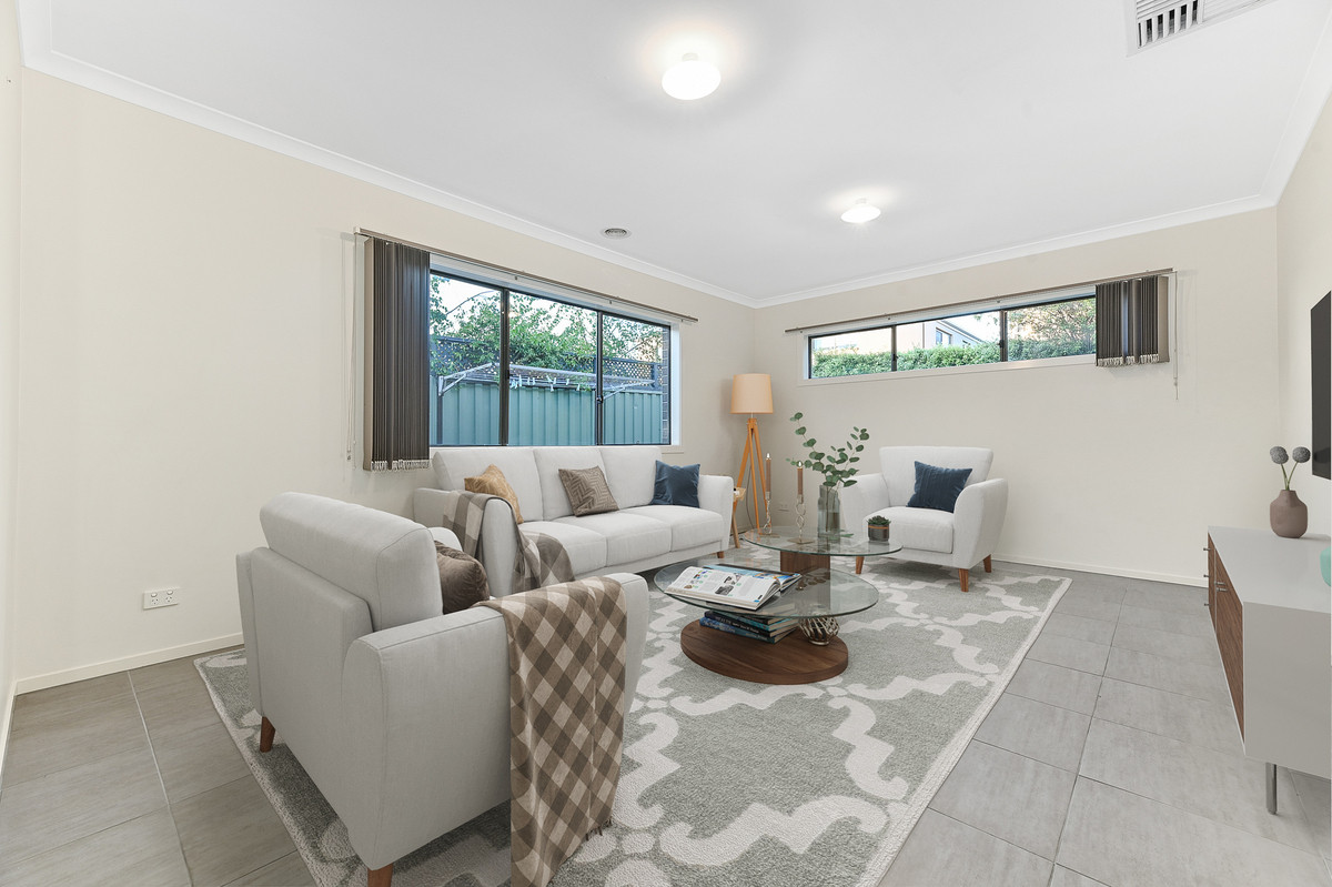 72 Dusseldorp Avenue, Pakenham VIC 3810, Pakenham - Thumbnail 3