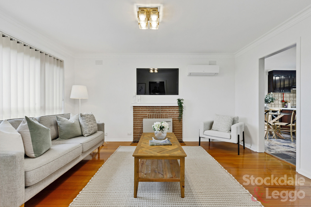 1 Valley Crescent, Glenroy VIC 3046, Glenroy - Thumbnail 4