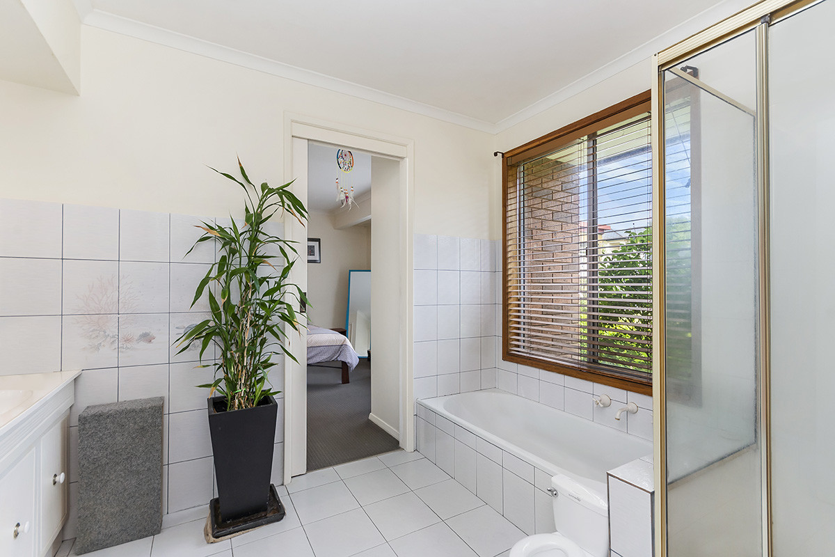 18 Fenton Street, WARRNAMBOOL VIC 3280, Warrnambool - Thumbnail 6