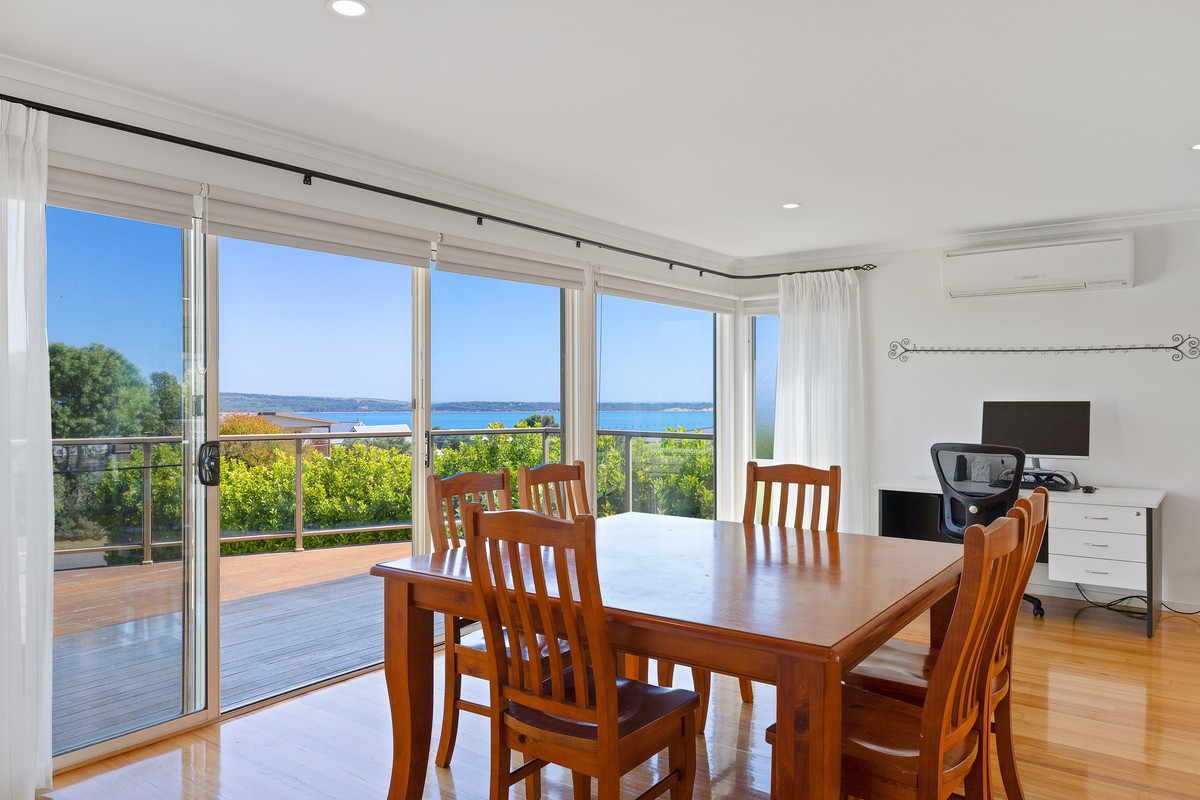 10 Halcyon Avenue, San Remo VIC 3925, San Remo - Thumbnail 2