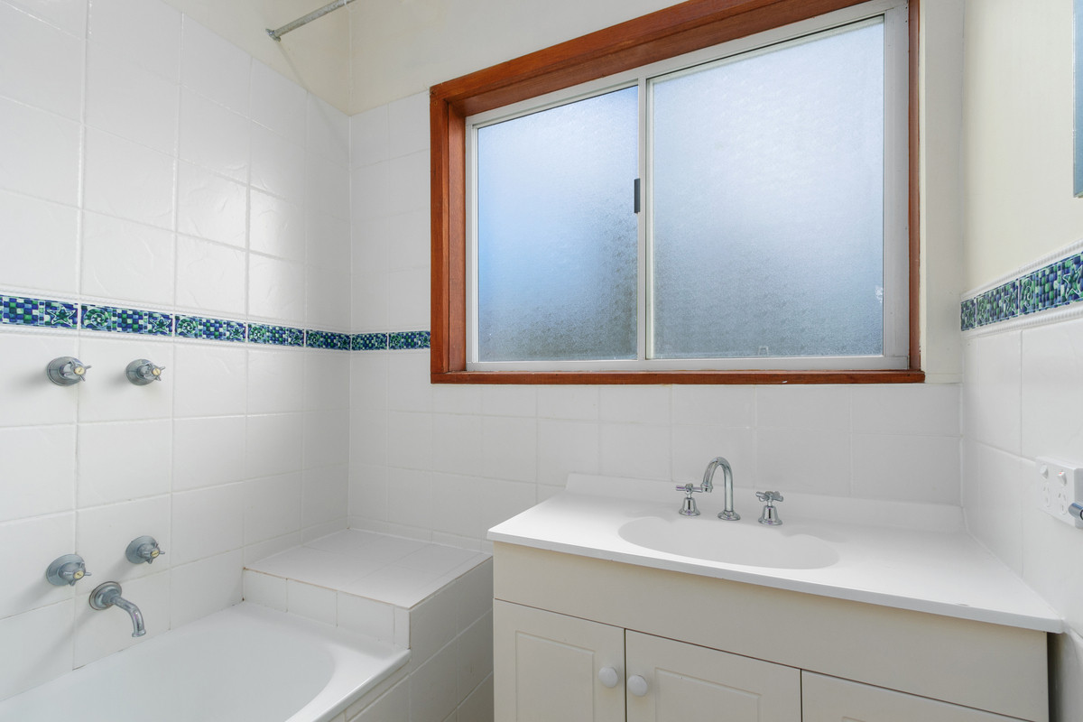10 Dunbar Avenue, MORWELL VIC 3840, Morwell - Thumbnail 8