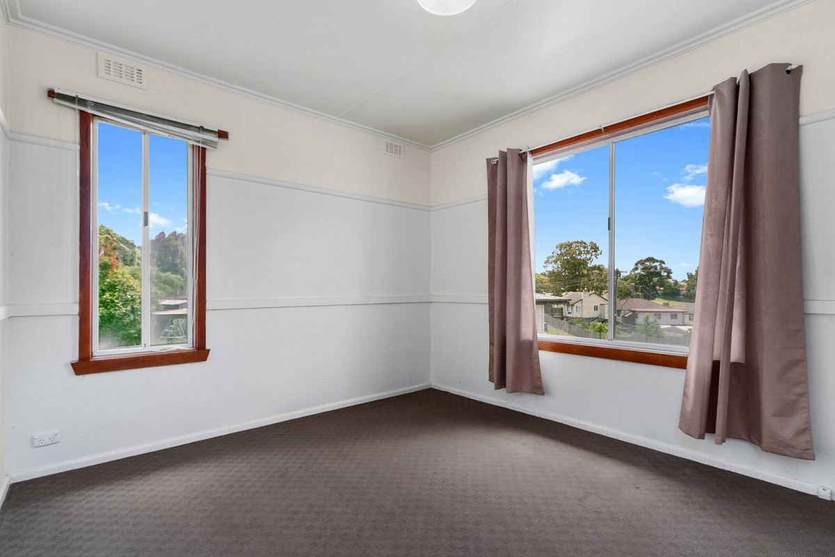 10 Dunbar Avenue, MORWELL VIC 3840, Morwell - Thumbnail 5