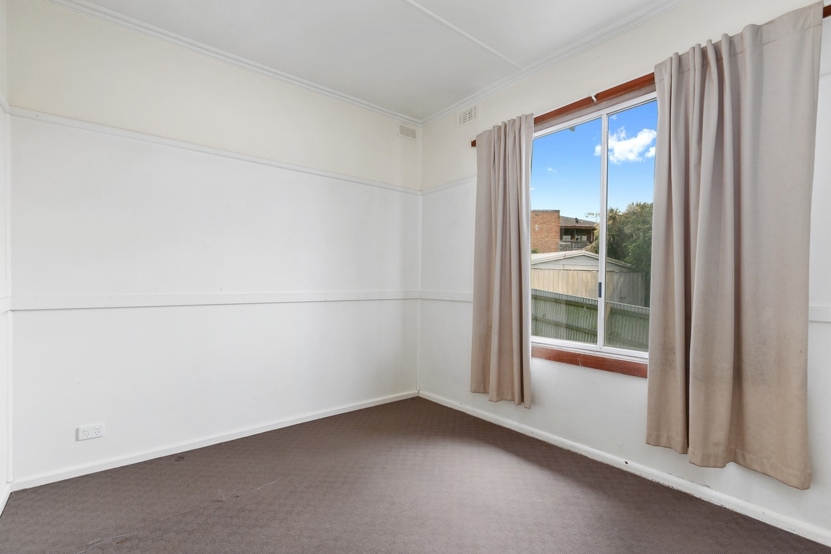 10 Dunbar Avenue, MORWELL VIC 3840, Morwell - Thumbnail 6