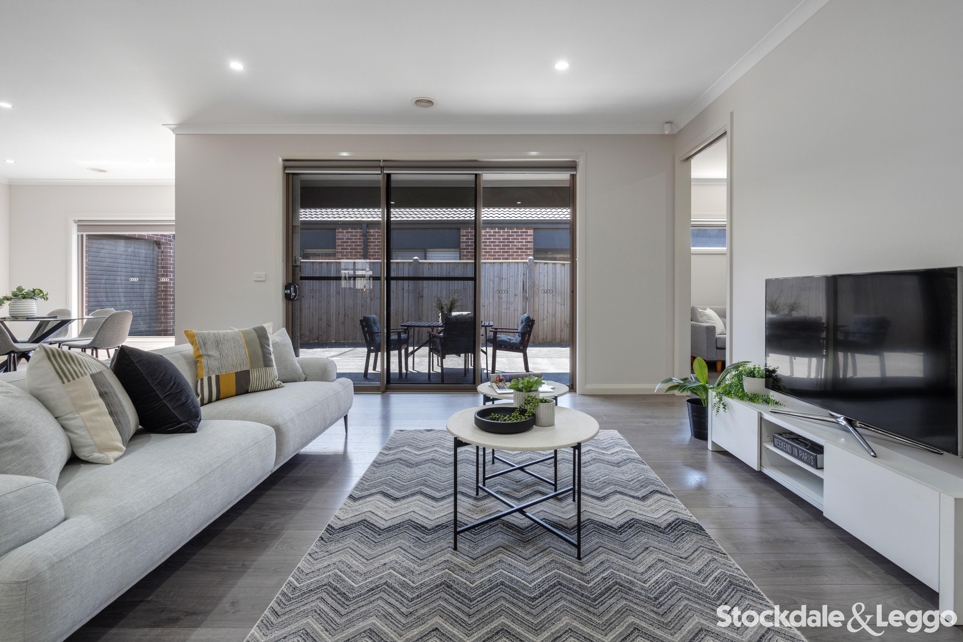2 Fenwick Parade, Mickleham VIC, Mickleham - Thumbnail 2