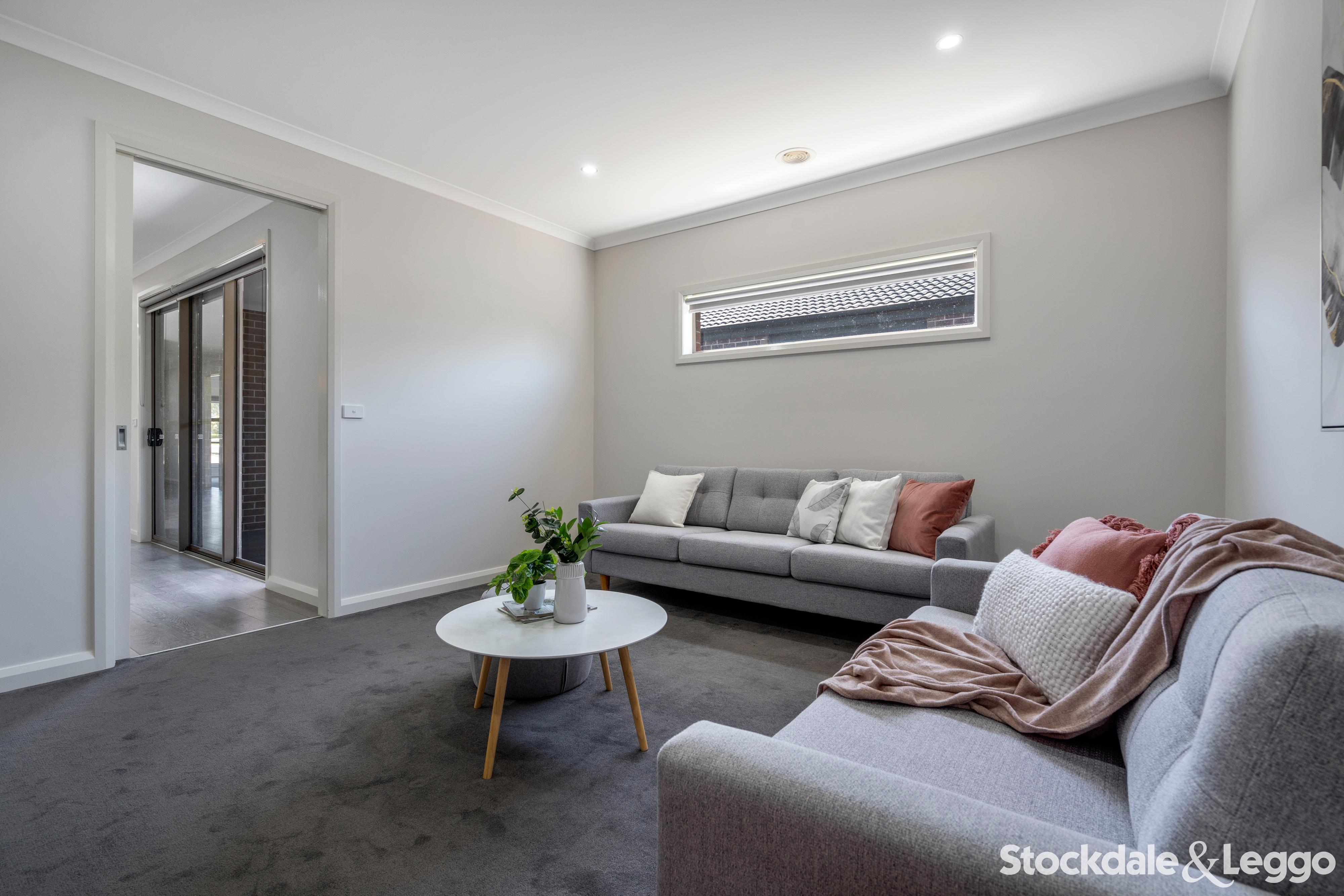 2 Fenwick Parade, Mickleham VIC, Mickleham - Thumbnail 5